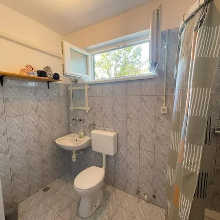 Ton I - Two Bedroom With A Terrace A2